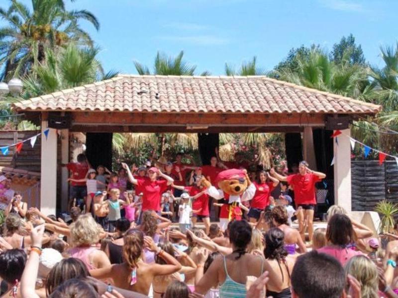 אגדה Mobilhome Dans Camping Les Sables D'Or מראה חיצוני תמונה
